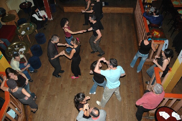 min 2006 10 03 latino 093
